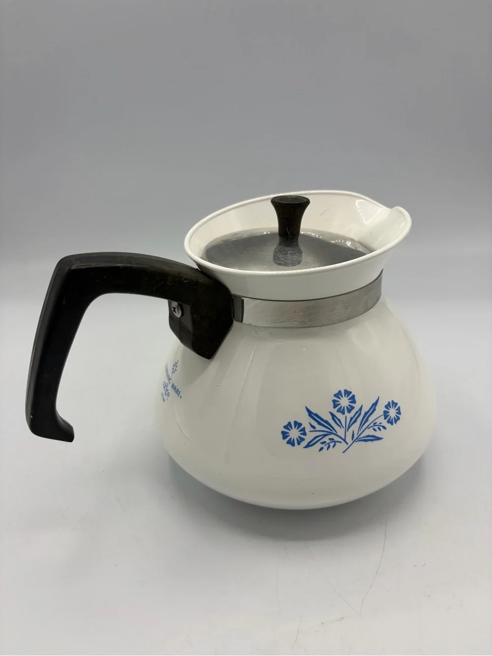 Vintage Corning Ware 6 Cup Cornflower Blue Tea Pot Kettle W/ Lid USA